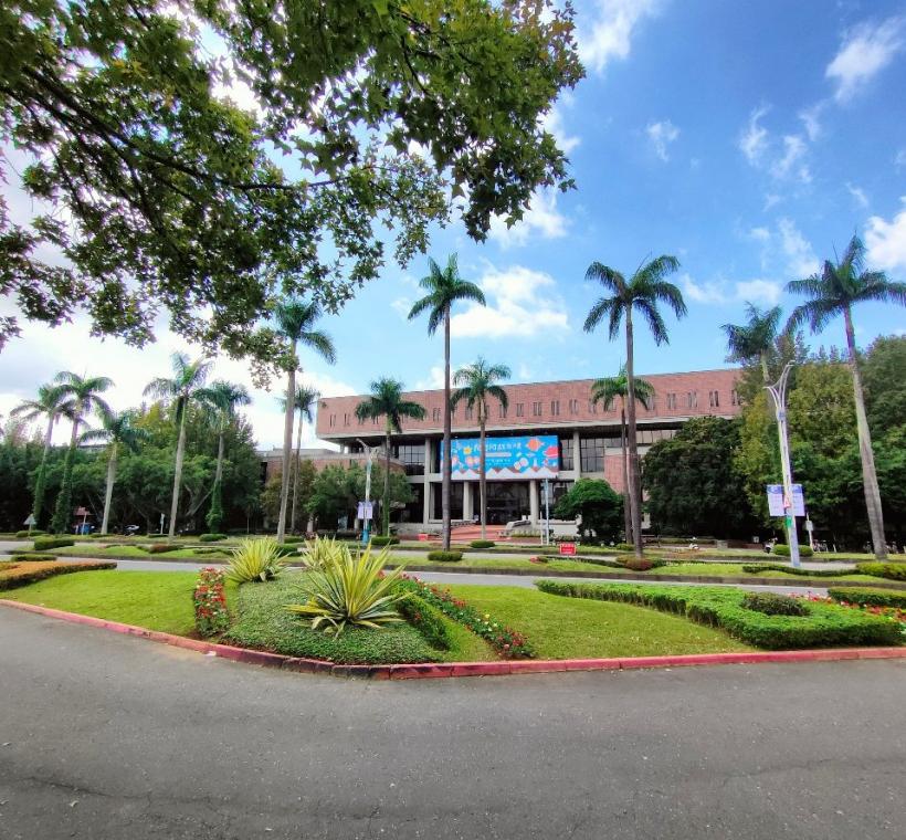 來一趟走讀風格的賞花小旅行吧！